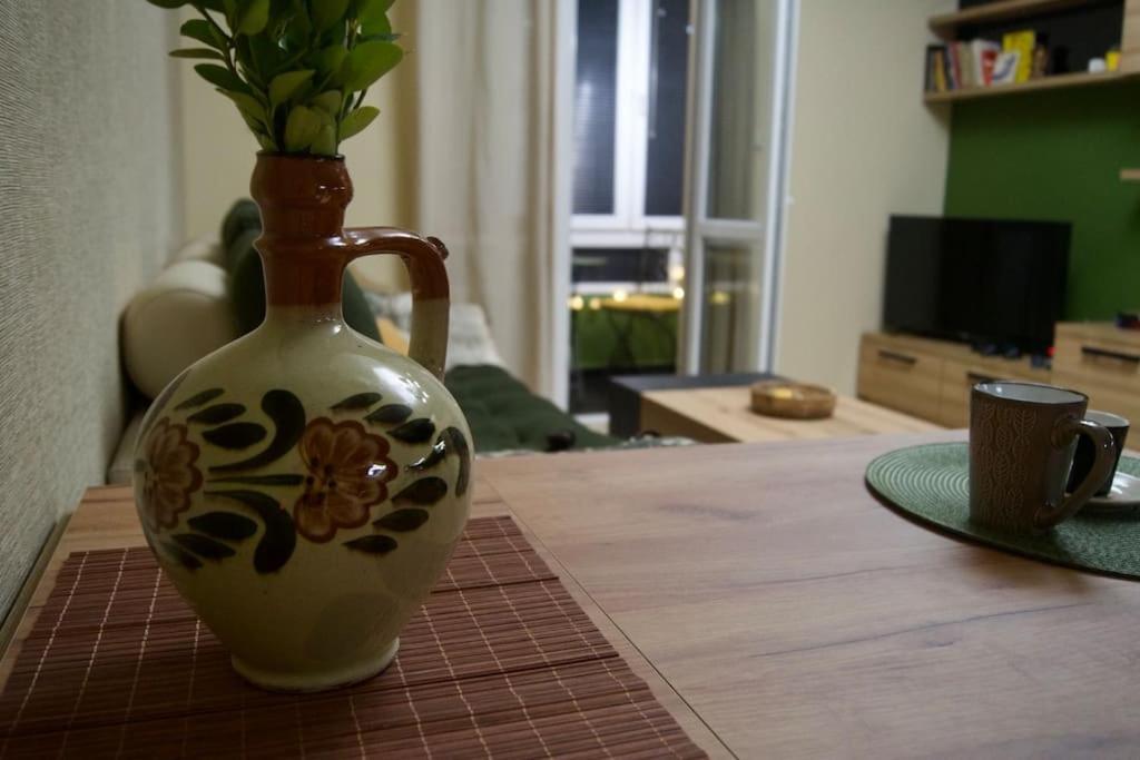 Cozy 2Br Oasis In Central 부르가스 외부 사진